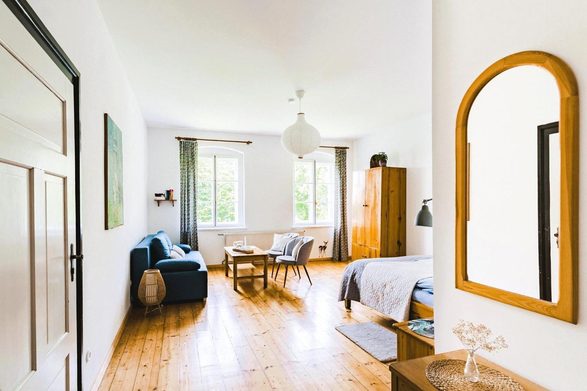 Hotel Lesny Dwor W Gorach Sowich Woliborz Esterno foto