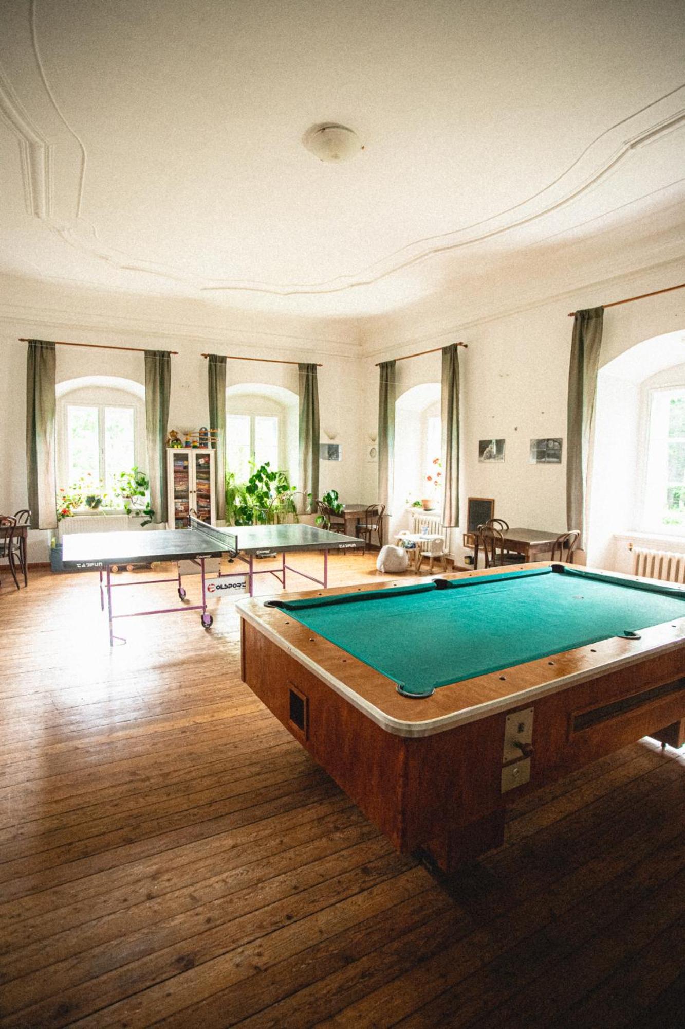 Hotel Lesny Dwor W Gorach Sowich Woliborz Esterno foto