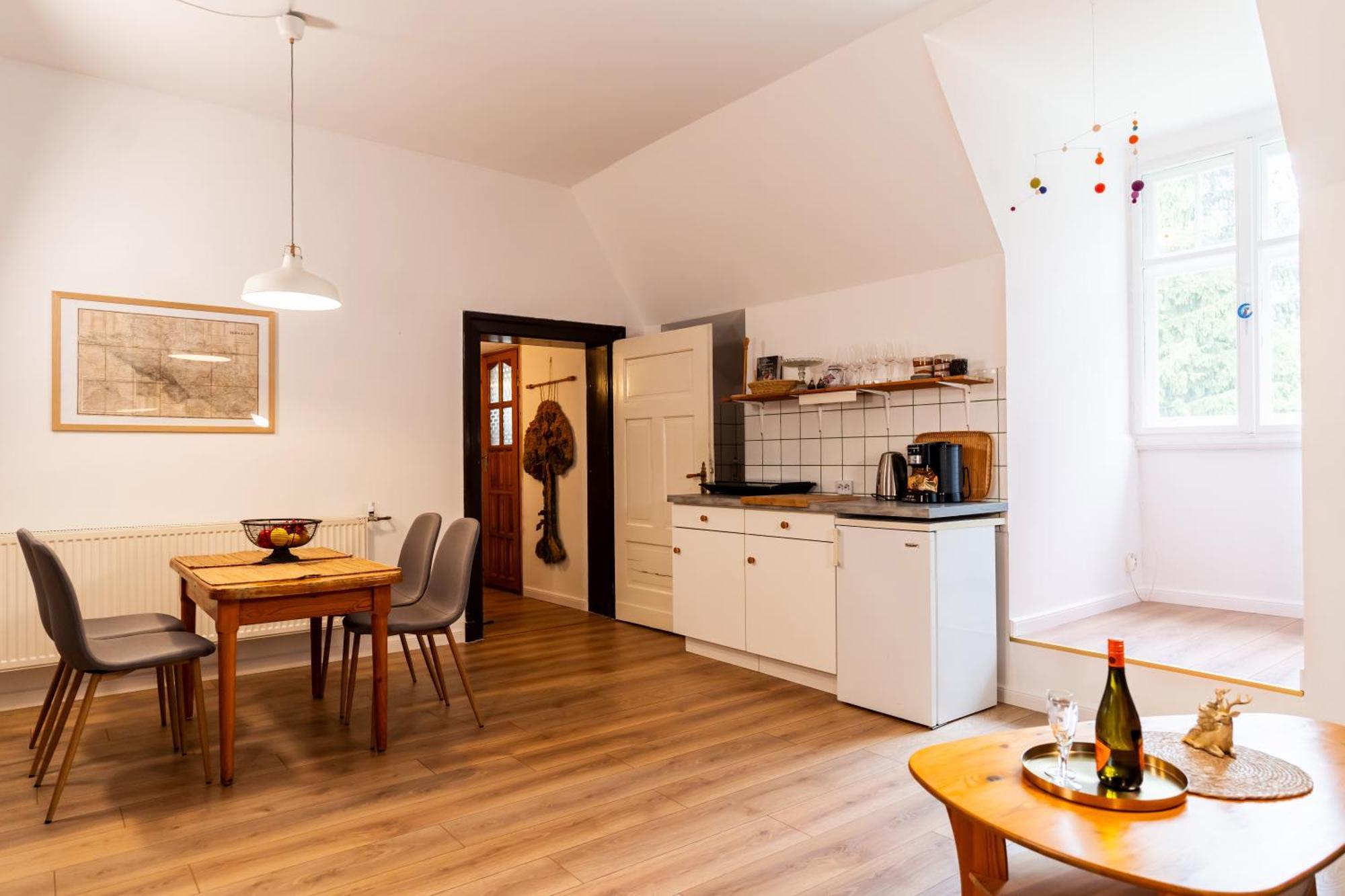 Hotel Lesny Dwor W Gorach Sowich Woliborz Esterno foto